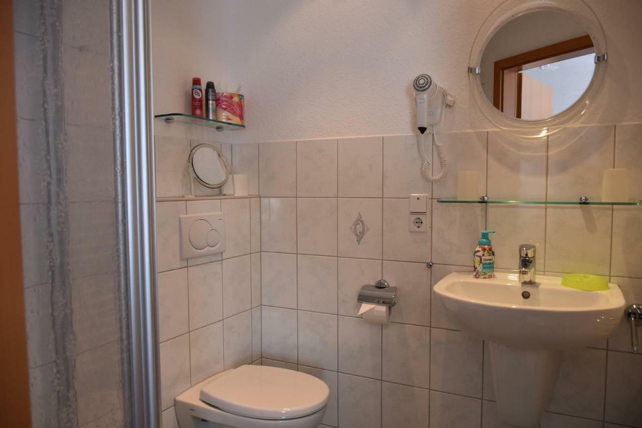 Feriendomizil Frey Apartment Sitzendorf ภายนอก รูปภาพ